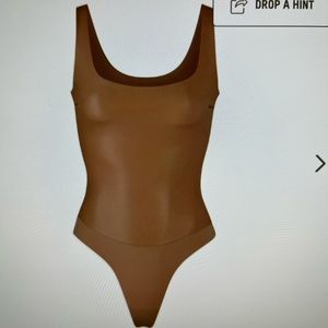 Skims Faux Leather Scoop Bodysuit - Sienna